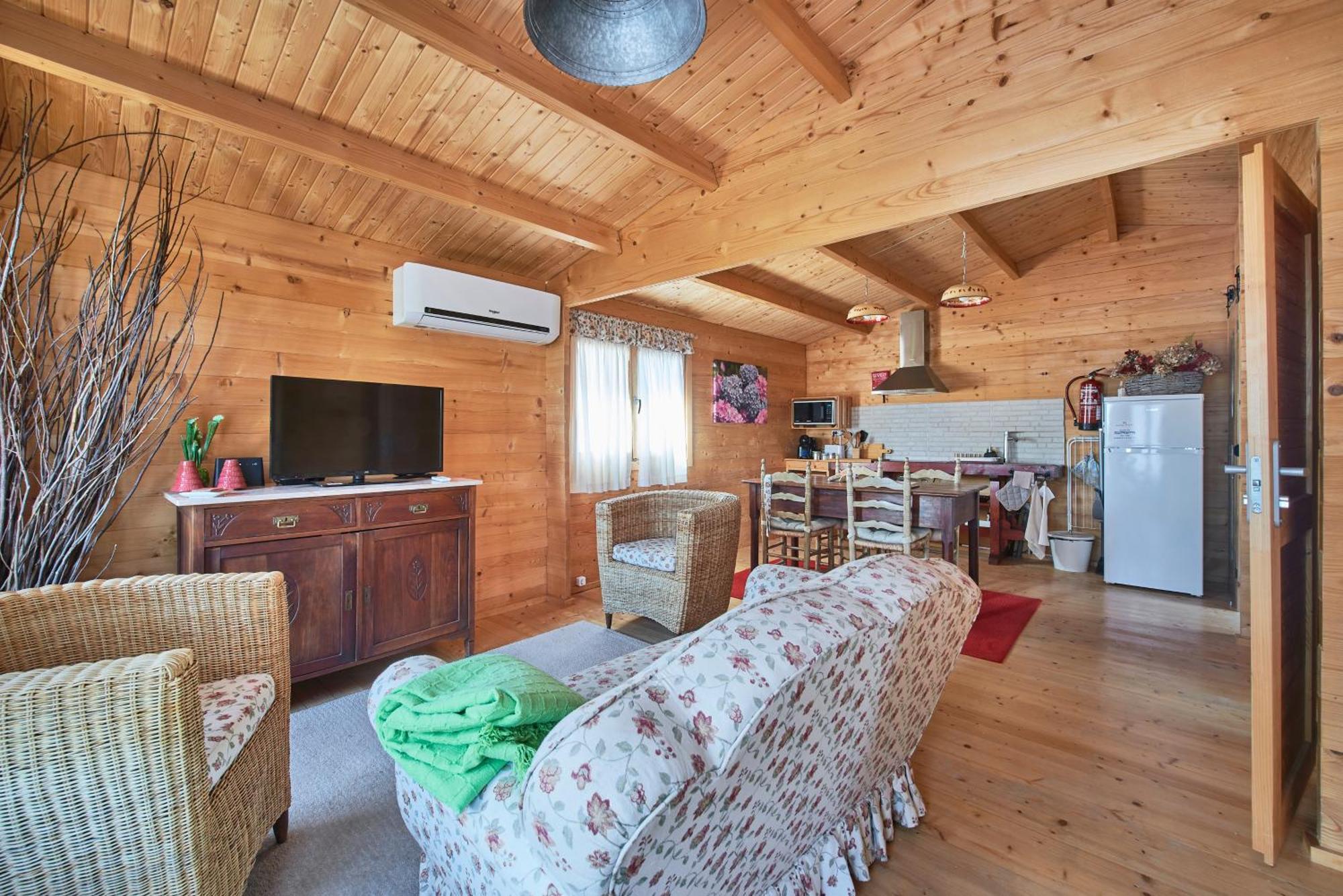 Lakeside Cabin Oasis W/ Ac, By Timecooler Montargil Exterior photo