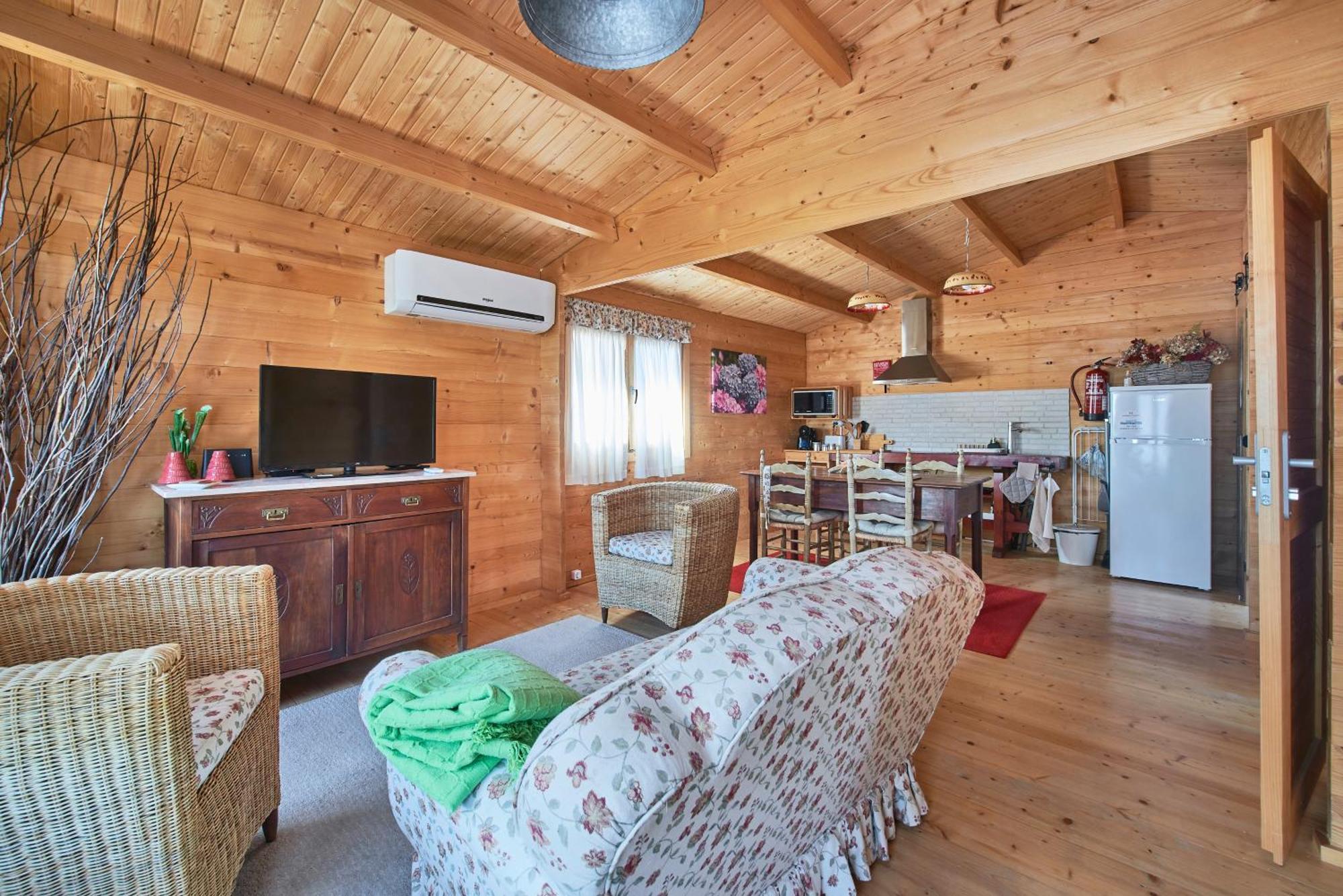 Lakeside Cabin Oasis W/ Ac, By Timecooler Montargil Exterior photo